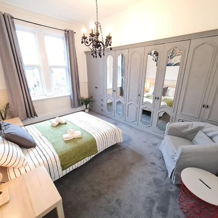 Apartmán Large 3 Bed Flat, Free Parking Newcastle upon Tyne Exteriér fotografie