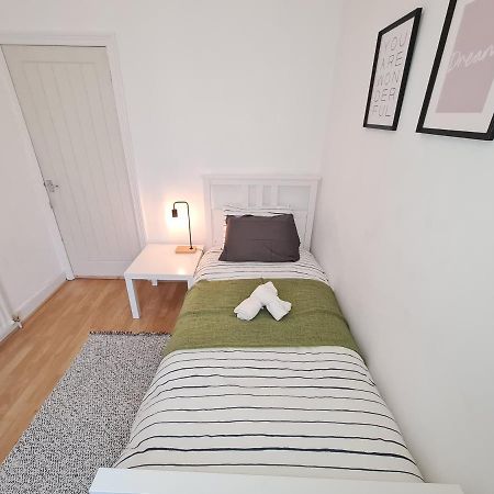 Apartmán Large 3 Bed Flat, Free Parking Newcastle upon Tyne Exteriér fotografie