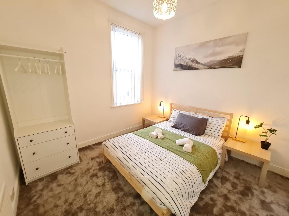 Apartmán Large 3 Bed Flat, Free Parking Newcastle upon Tyne Exteriér fotografie