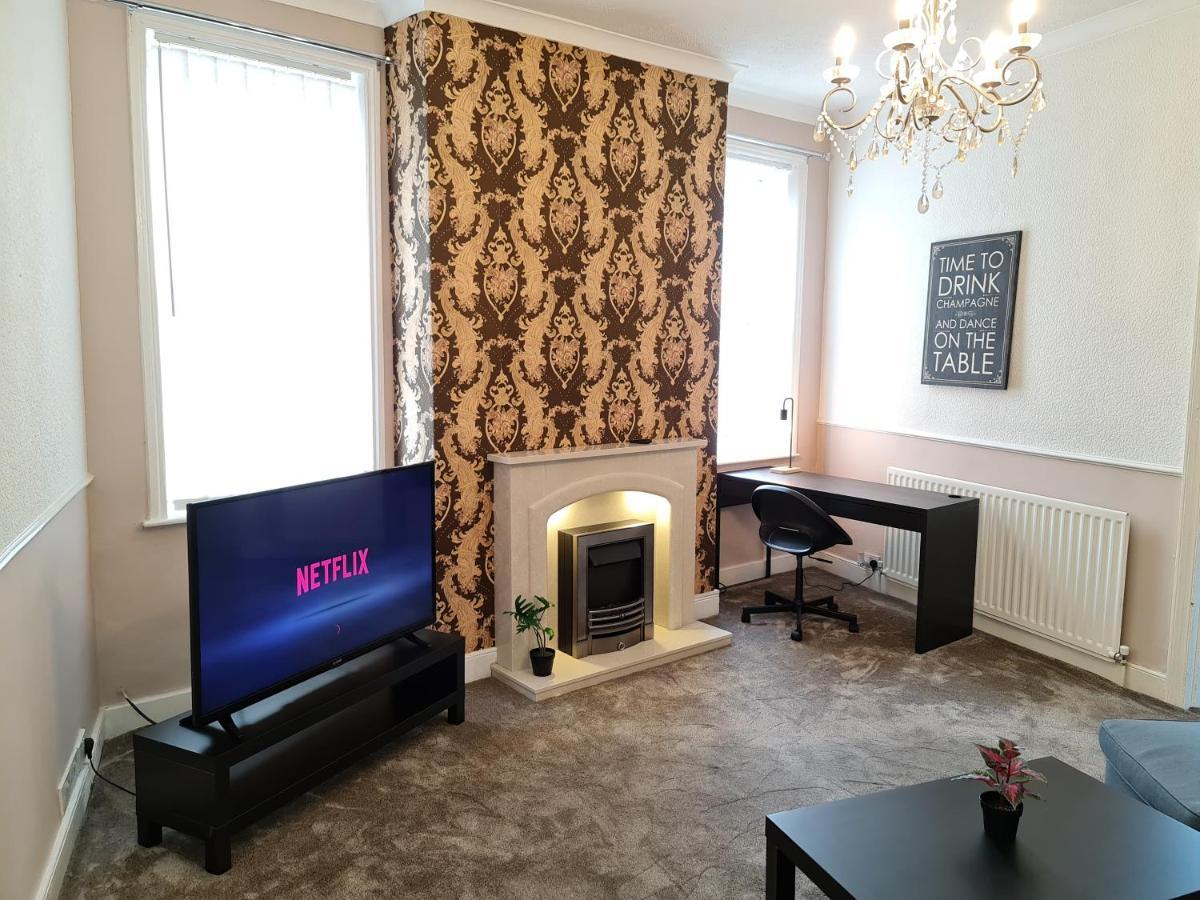 Apartmán Large 3 Bed Flat, Free Parking Newcastle upon Tyne Exteriér fotografie