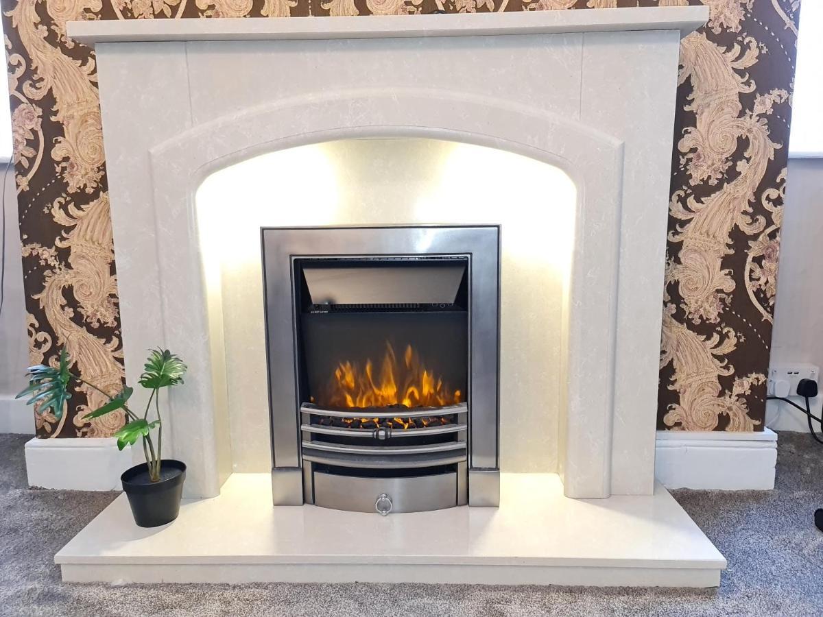 Apartmán Large 3 Bed Flat, Free Parking Newcastle upon Tyne Exteriér fotografie