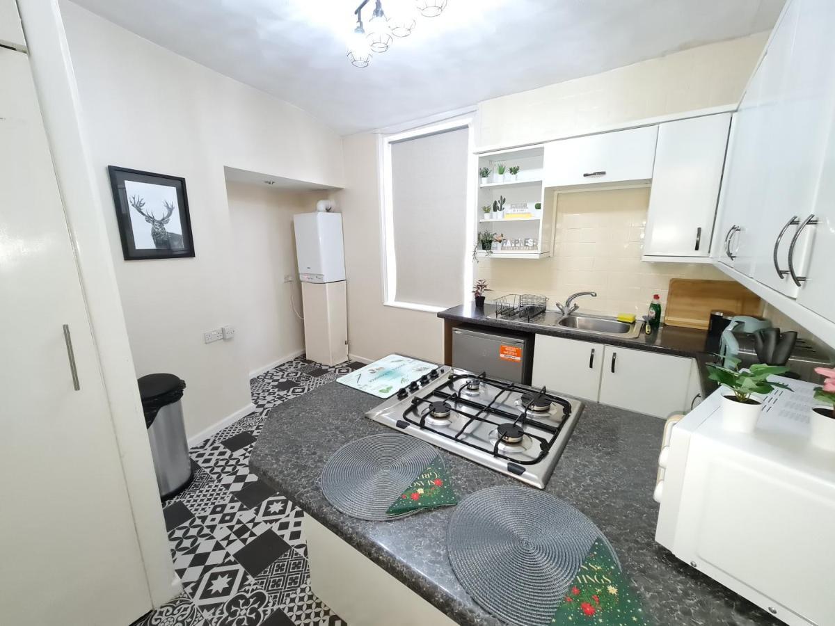 Apartmán Large 3 Bed Flat, Free Parking Newcastle upon Tyne Exteriér fotografie