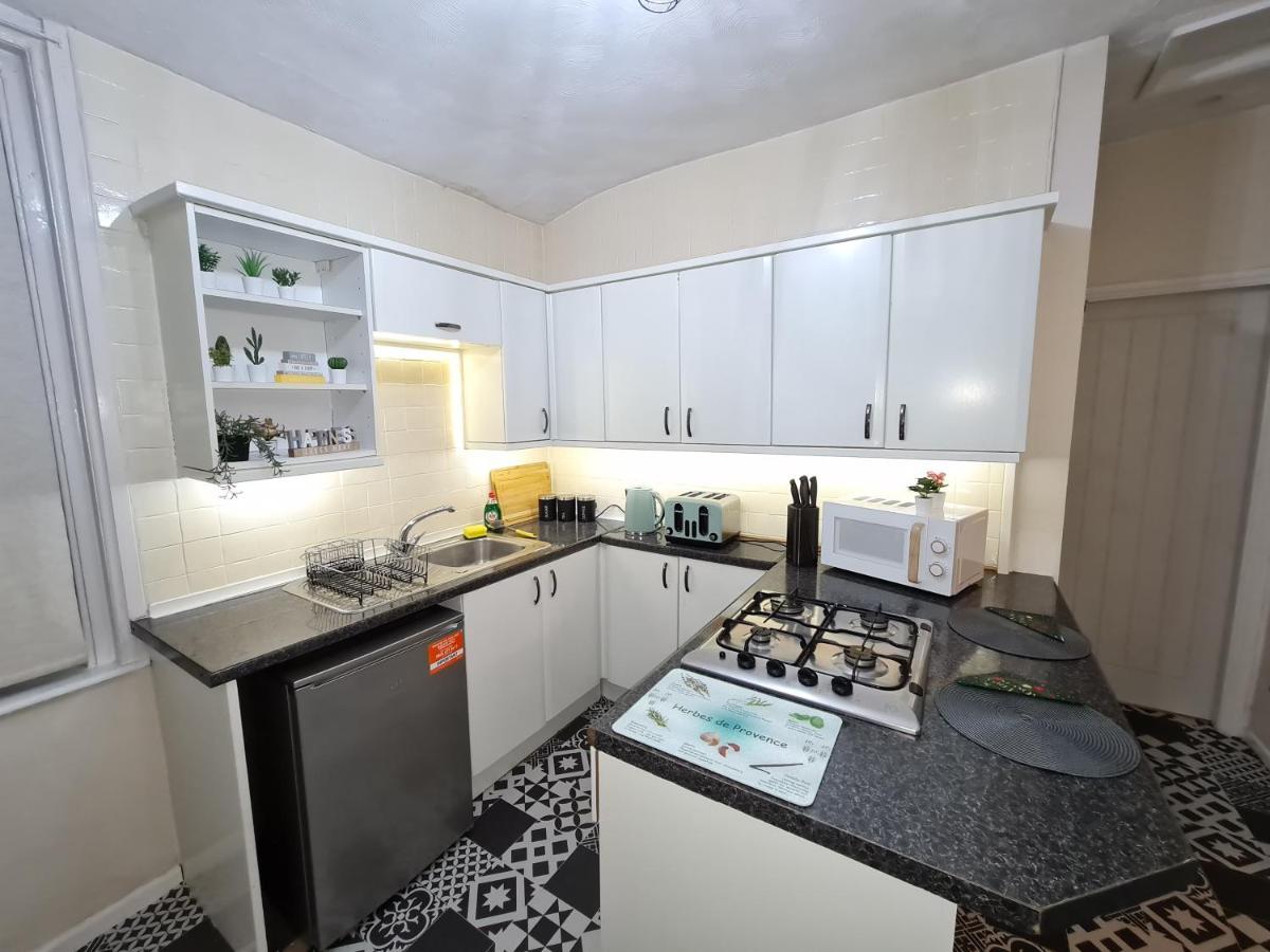 Apartmán Large 3 Bed Flat, Free Parking Newcastle upon Tyne Exteriér fotografie